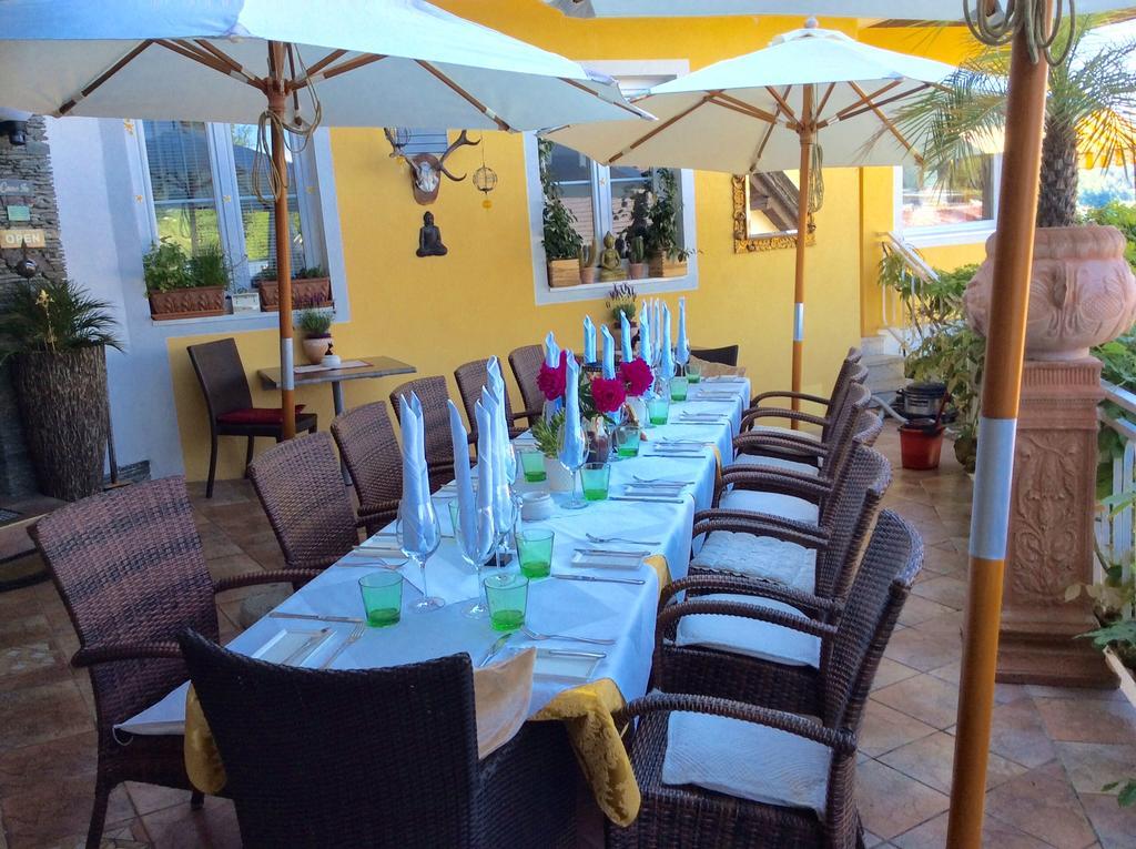 Villa Desiree - Hotel Garni - Adults Only Villach Exterior foto
